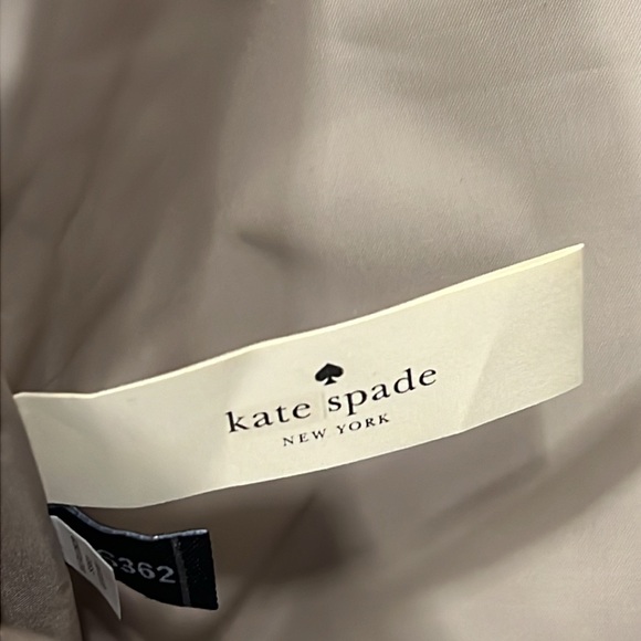 KATE SPADE Little Shiloh Silver Zippered Pouch from Beale Street Collection - Picture 12 of 12